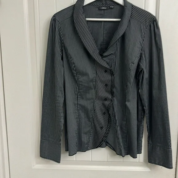 MEXX Striped and Ruffle Top - Picture 1 of 9